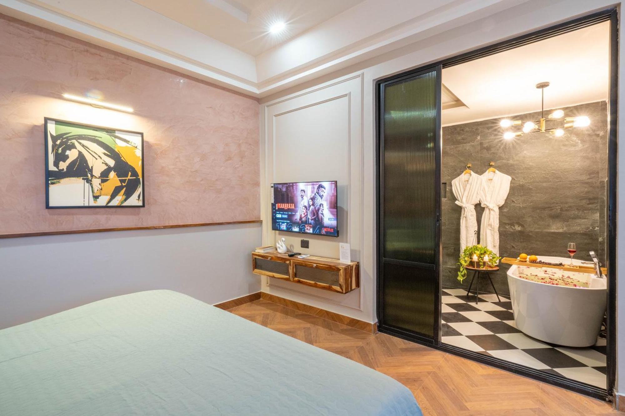 Boutique Hotel By One Tree Gurgaon Luaran gambar
